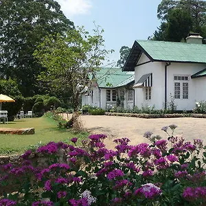 酒店 特列文酒店, 努沃勒埃利耶