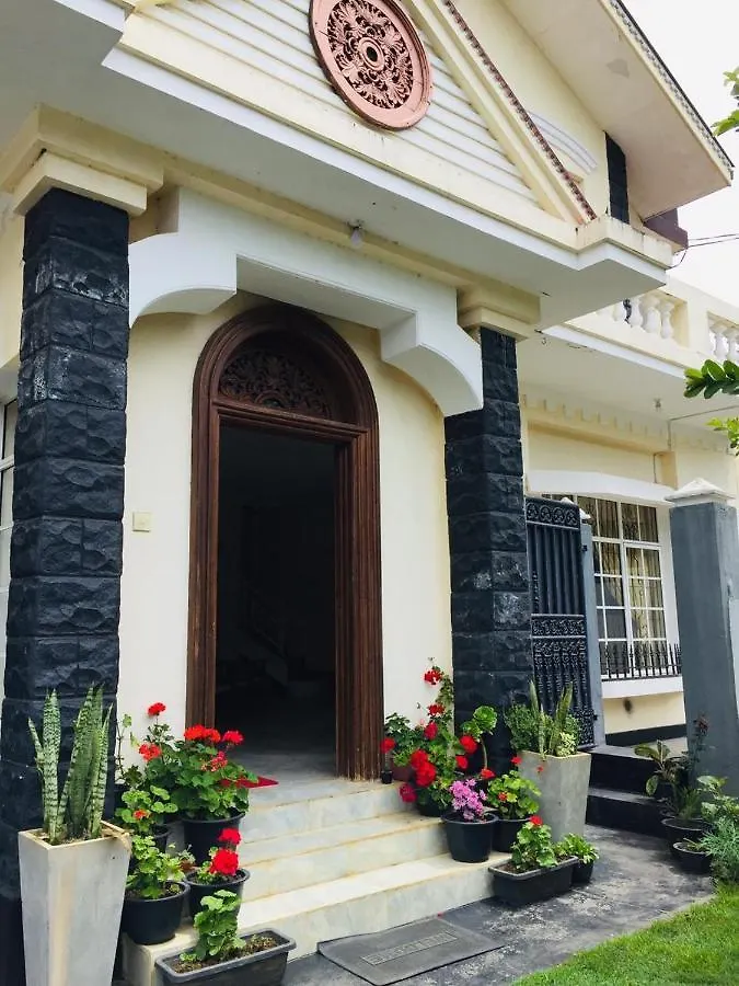 Grand Nauro Villa Nuwara Eliya